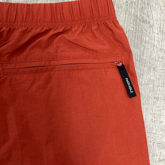 Men's Quest XL Shorts Athletic Rust Back Zipper Pocket Elastic Waist NWT - Picture 8 of 9